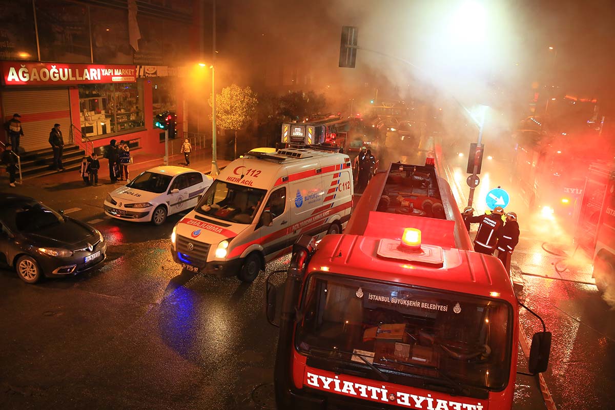 Acil Ambulans - İstanbul İtfaiyesi